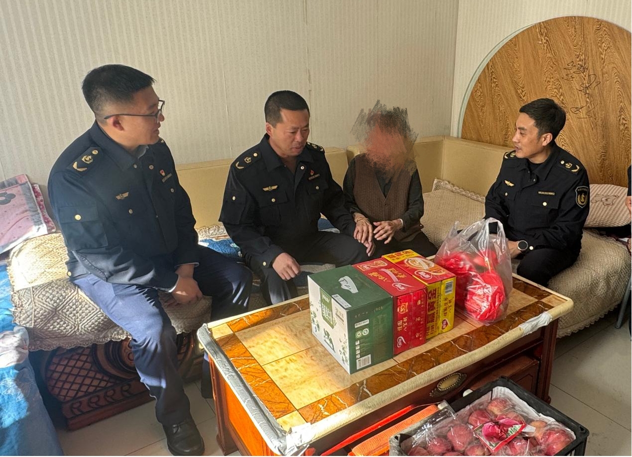 女人与公狍交酡女免费