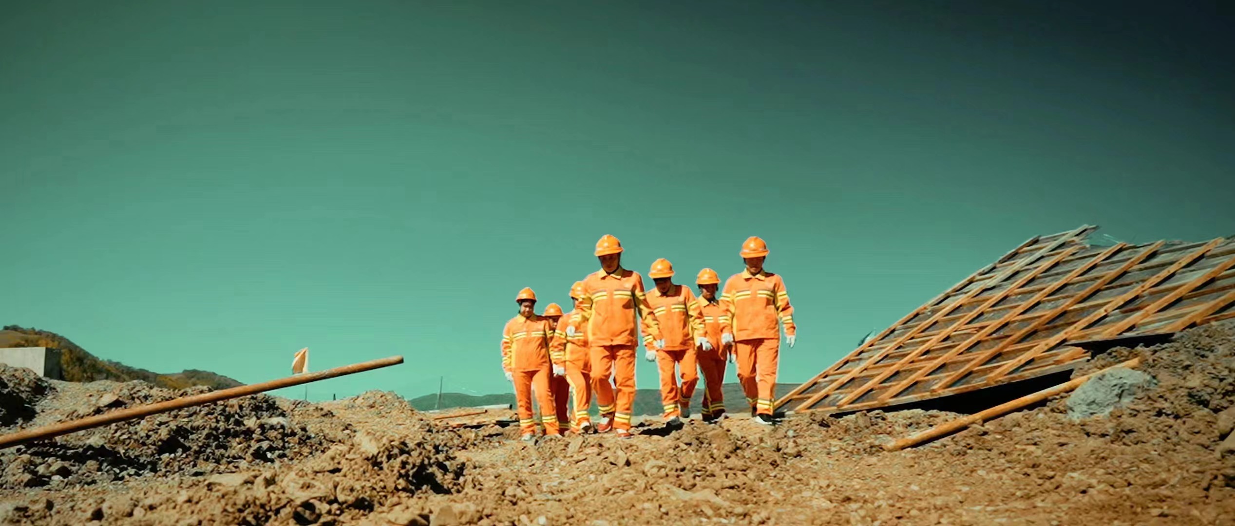 女人与公狍交酡女免费