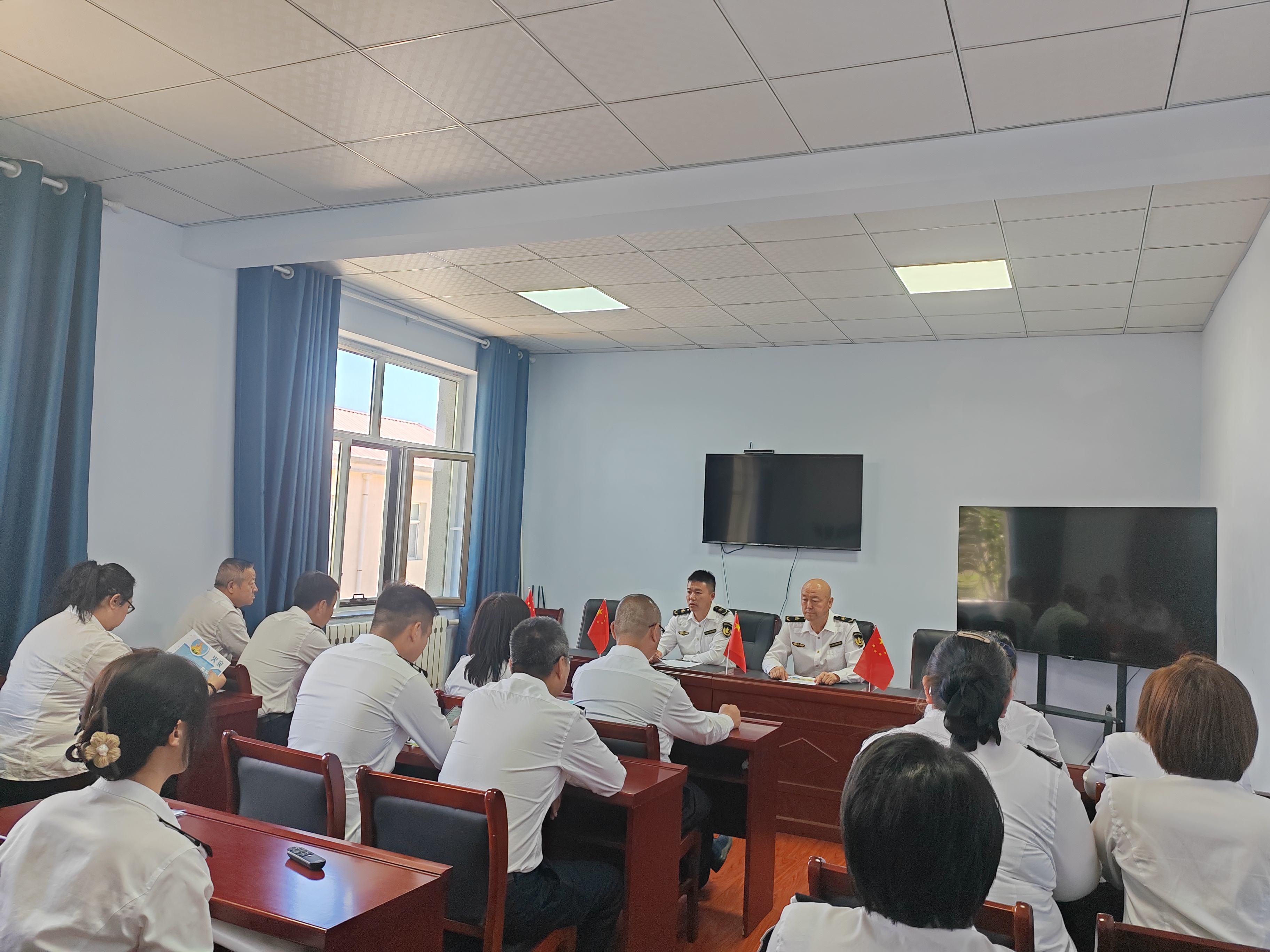 女人与公狍交酡女免费