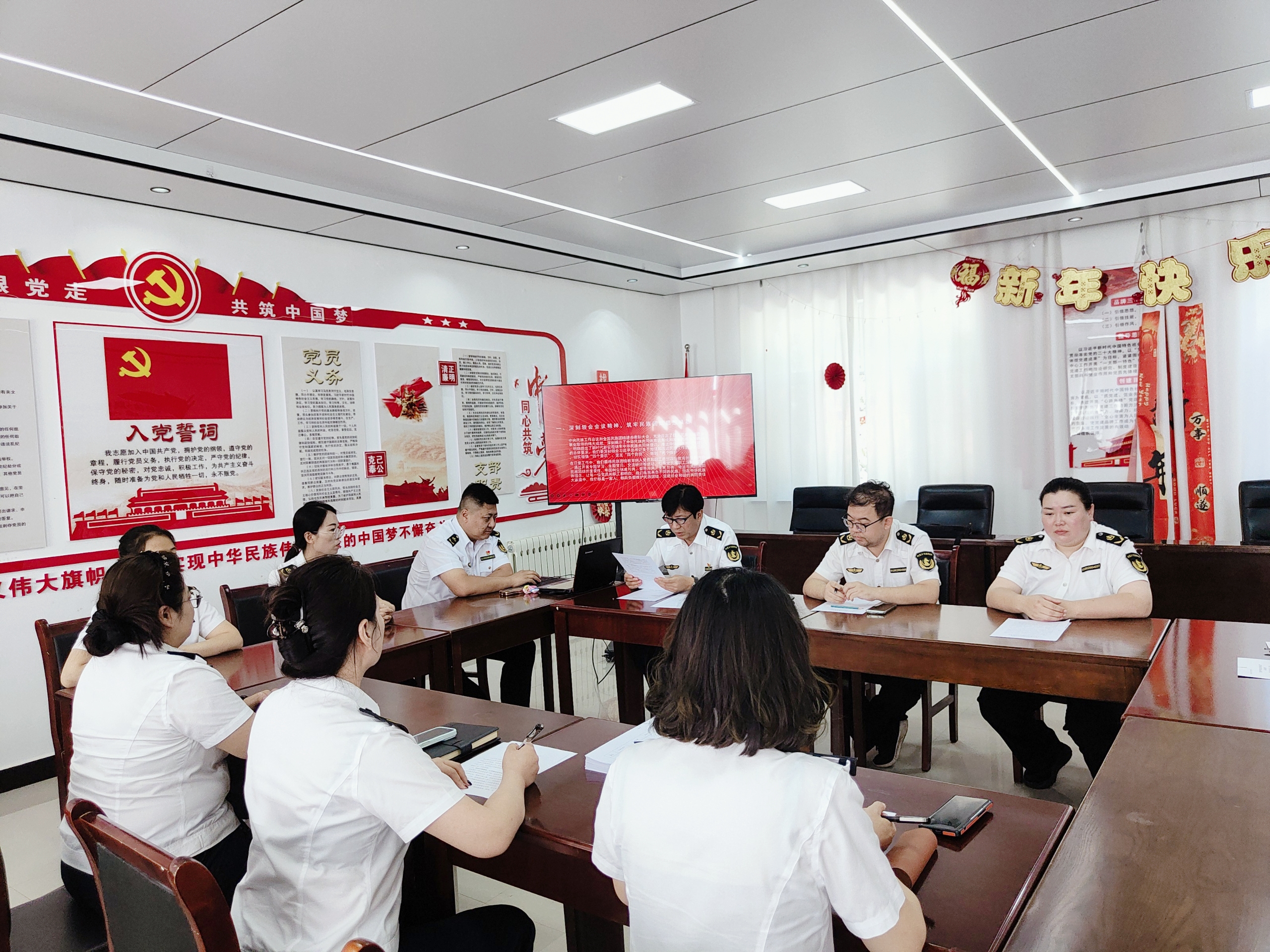 女人与公狍交酡女免费