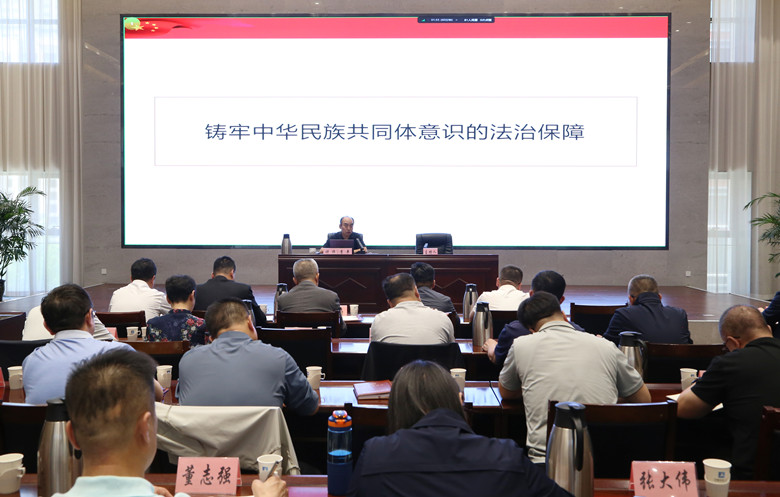 女人与公狍交酡女免费