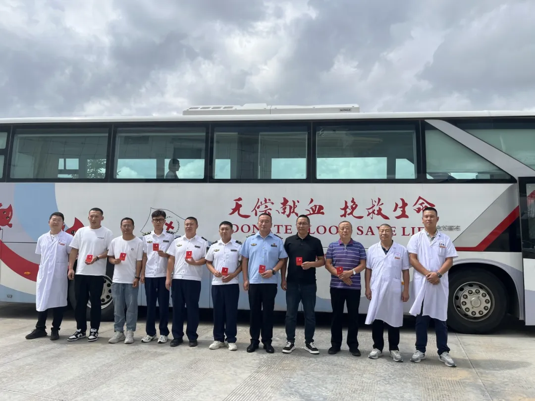 女人与公狍交酡女免费