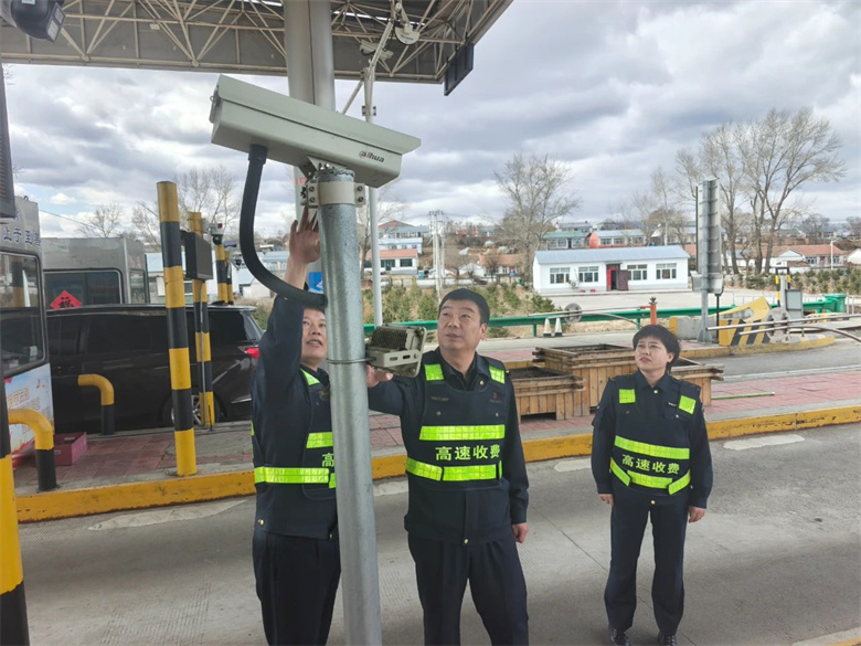 女人与公狍交酡女免费