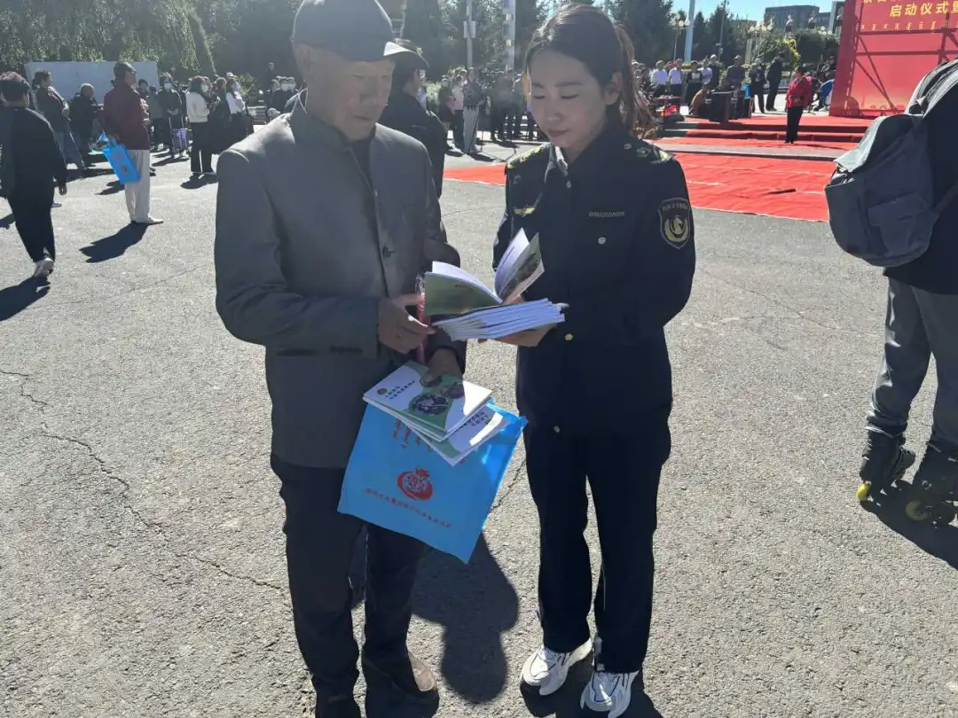 女人与公狍交酡女免费