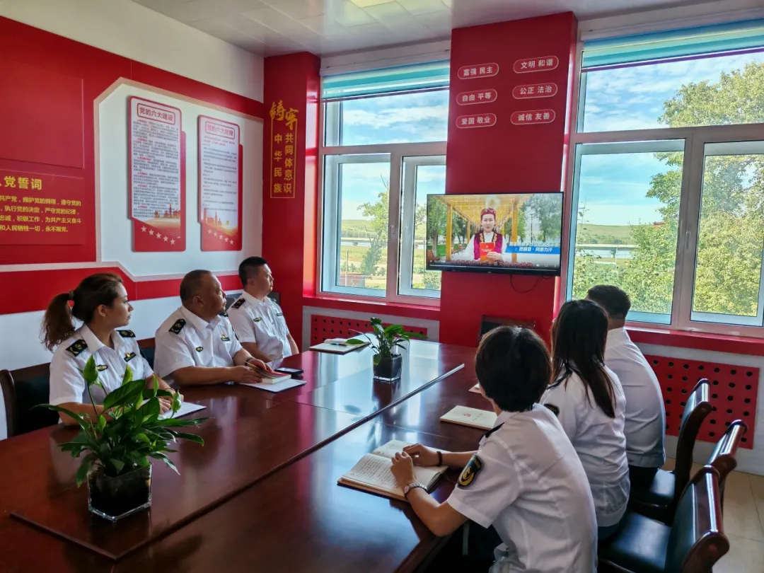 女人与公狍交酡女免费