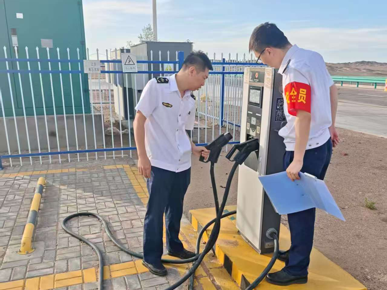 女人与公狍交酡女免费