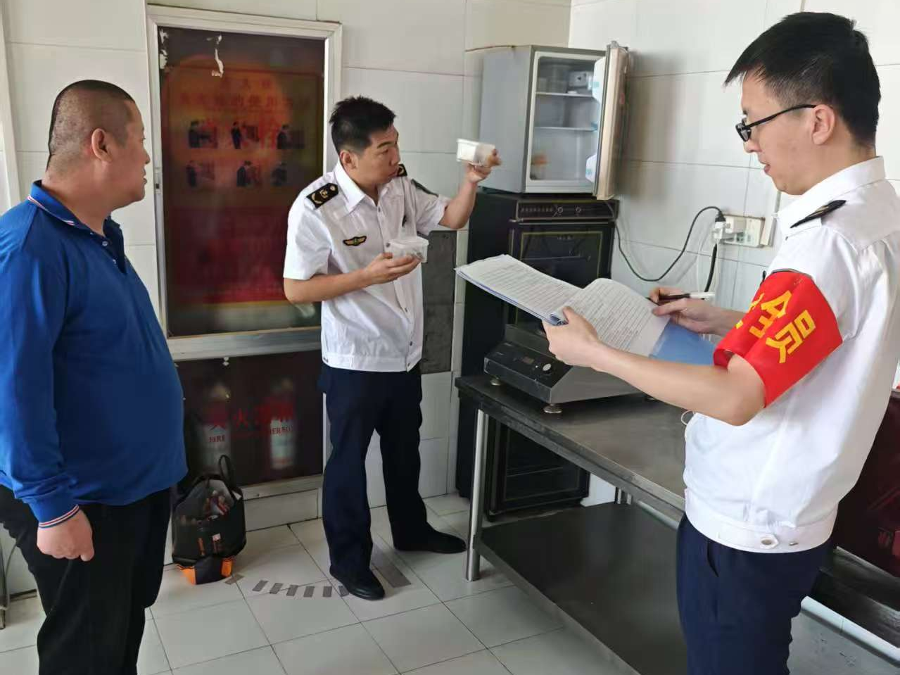 女人与公狍交酡女免费