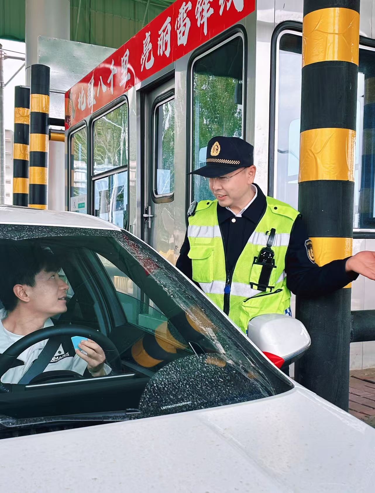 女人与公狍交酡女免费