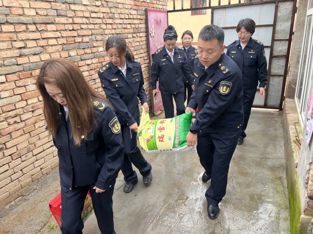 女人与公狍交酡女免费