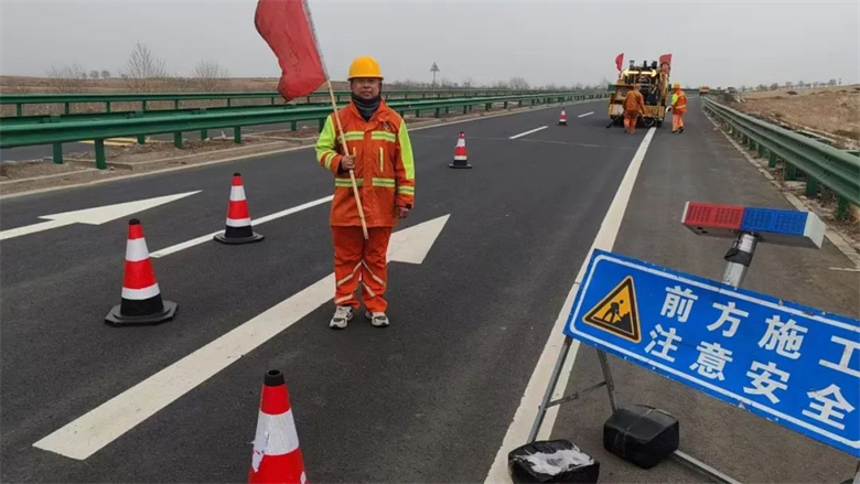 女人与公狍交酡女免费