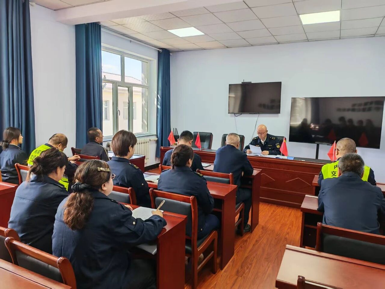 女人与公狍交酡女免费