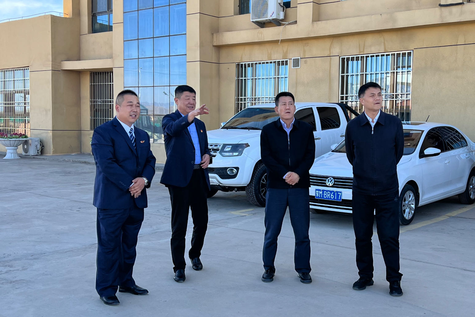 女人与公狍交酡女免费