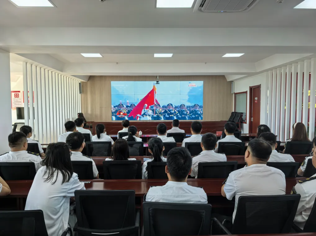 女人与公狍交酡女免费