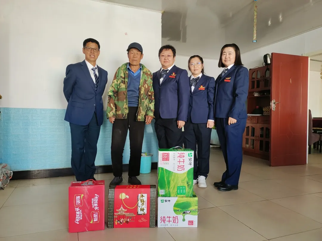 女人与公狍交酡女免费