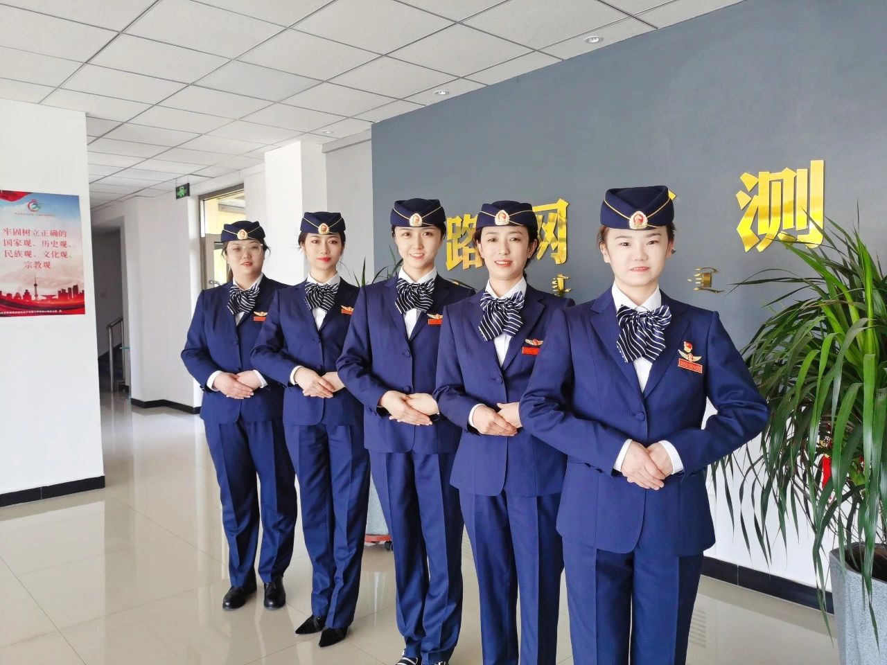 女人与公狍交酡女免费