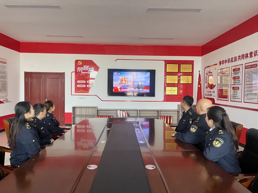 女人与公狍交酡女免费