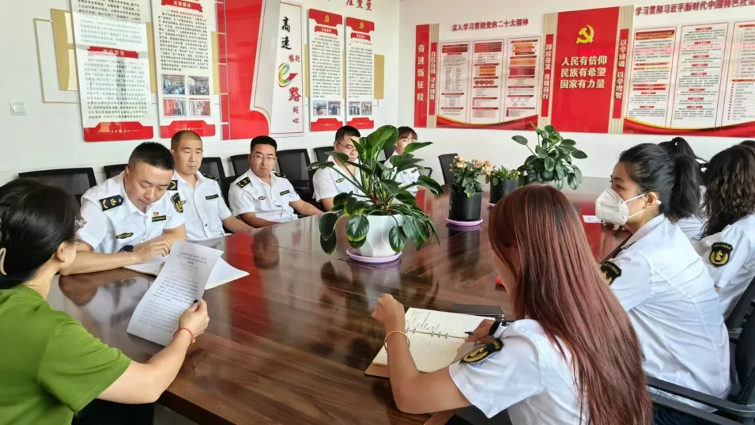 女人与公狍交酡女免费