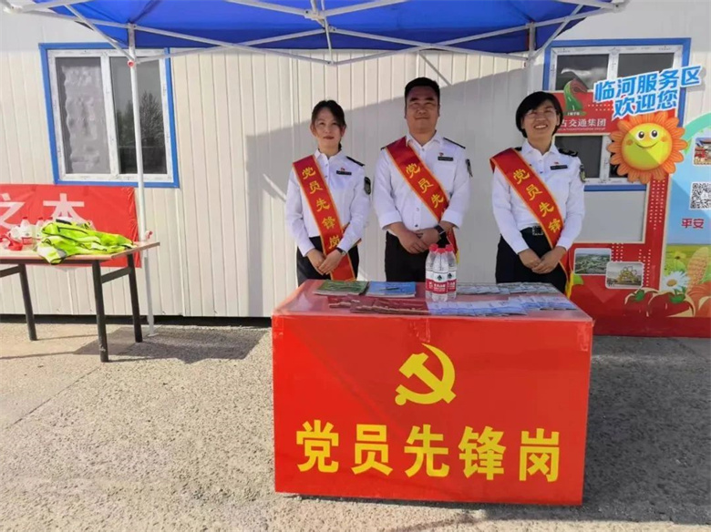 女人与公狍交酡女免费