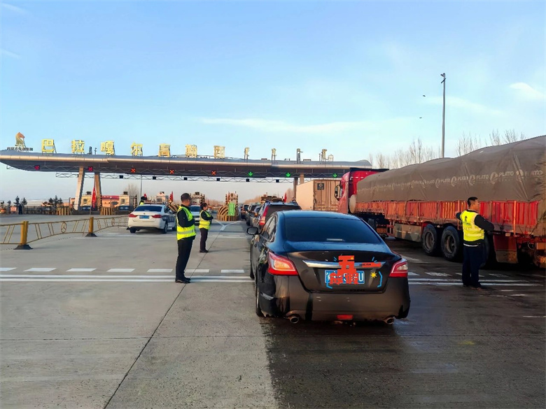 女人与公狍交酡女免费