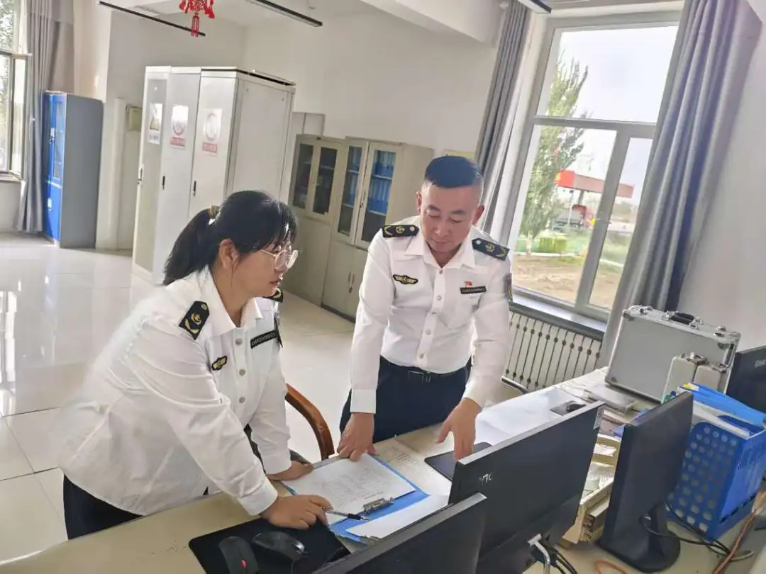 女人与公狍交酡女免费