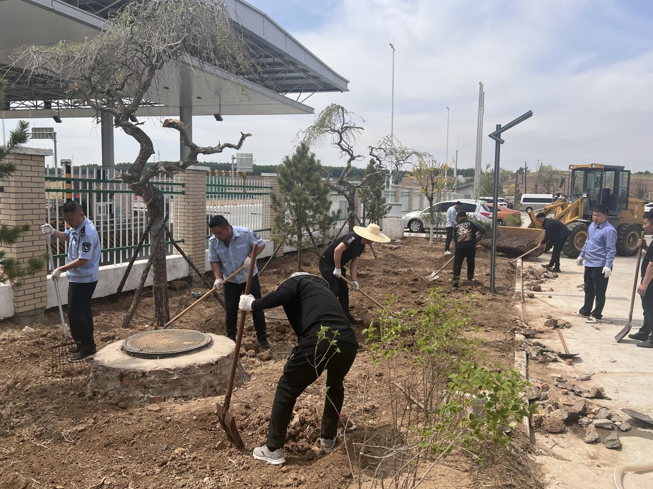女人与公狍交酡女免费