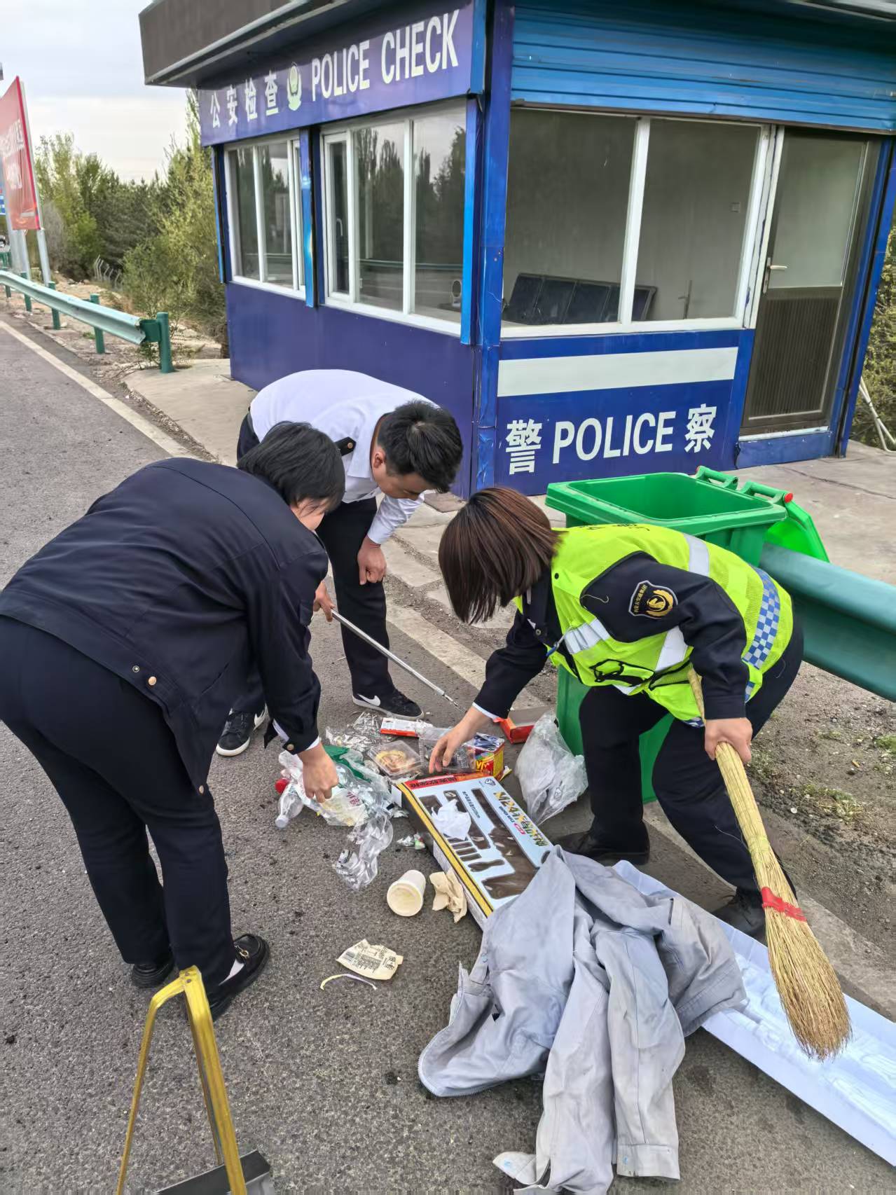 女人与公狍交酡女免费