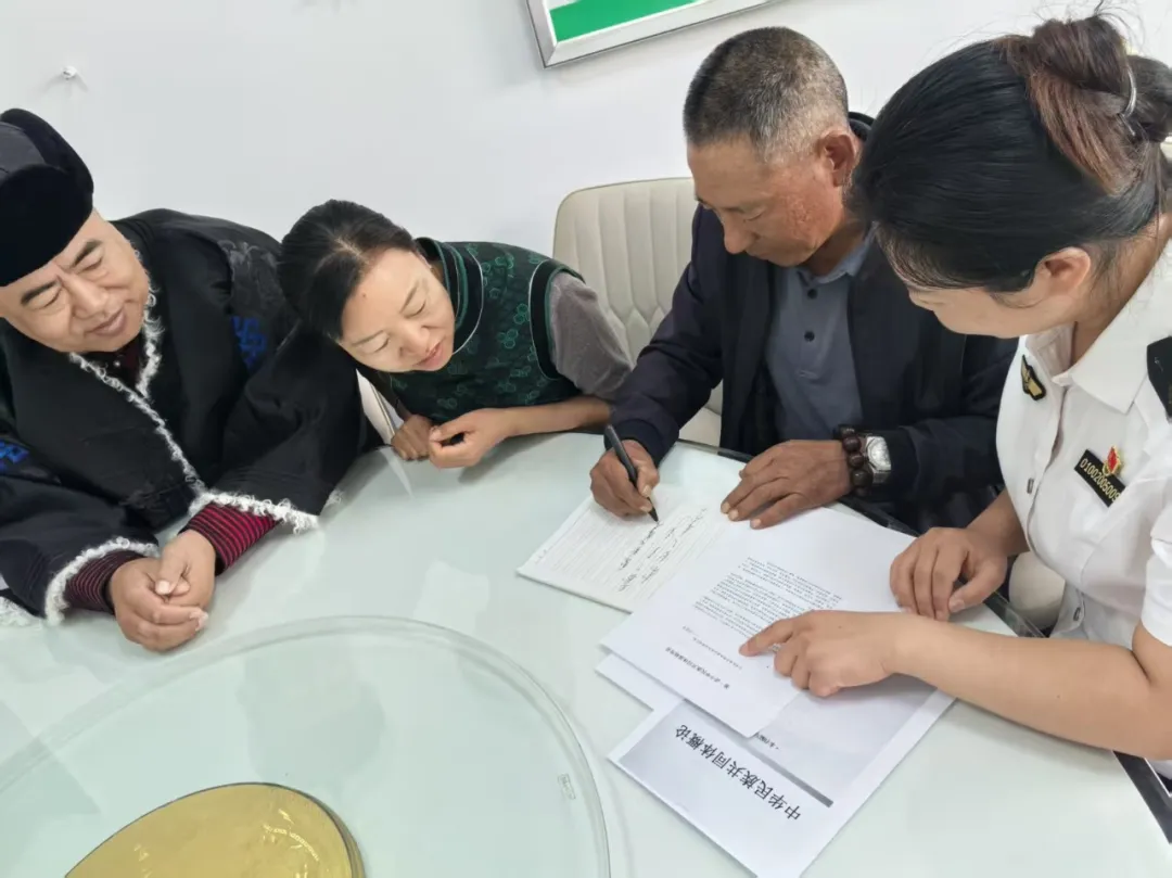 女人与公狍交酡女免费