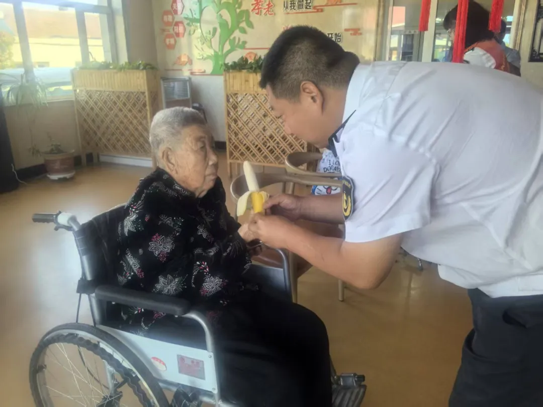 女人与公狍交酡女免费