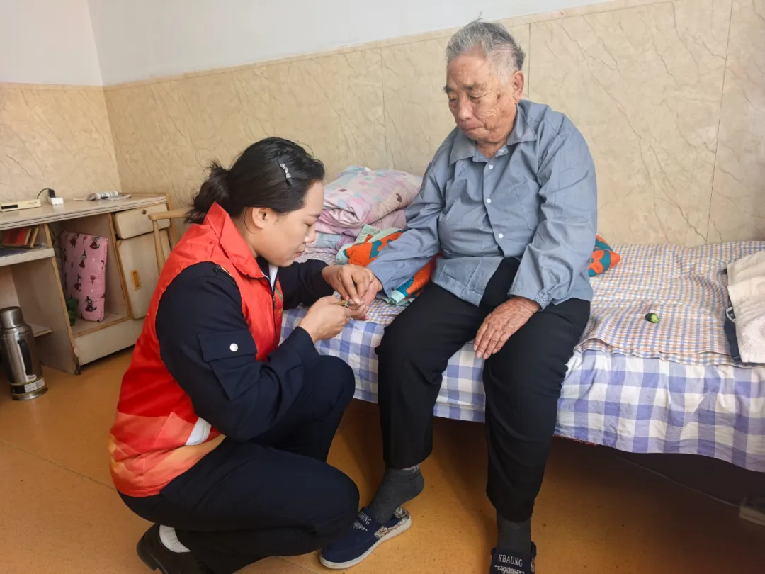 女人与公狍交酡女免费