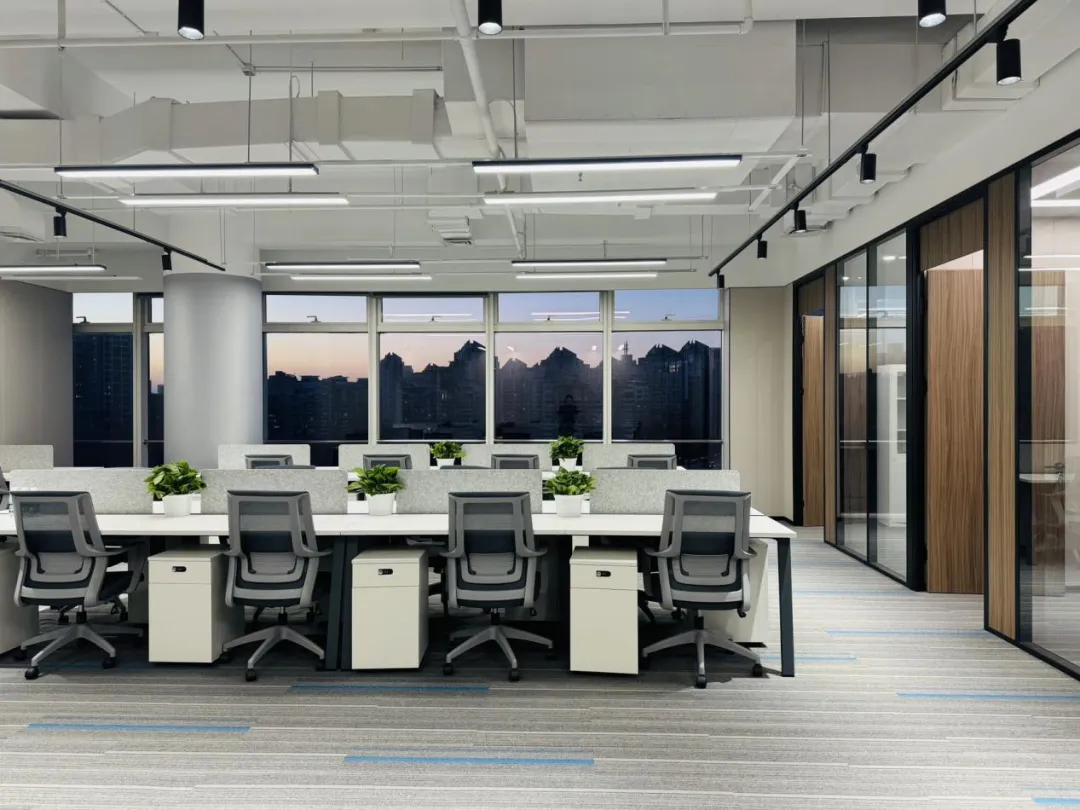 女人与公狍交酡女免费