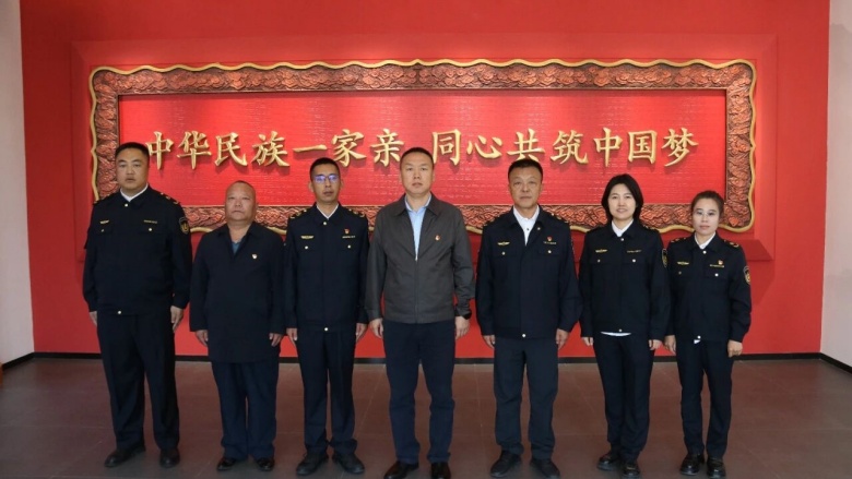 女人与公狍交酡女免费