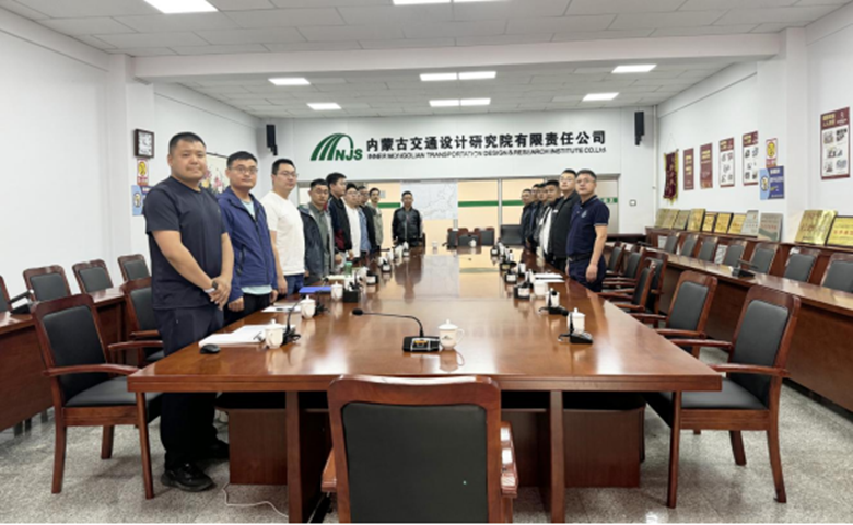 女人与公狍交酡女免费