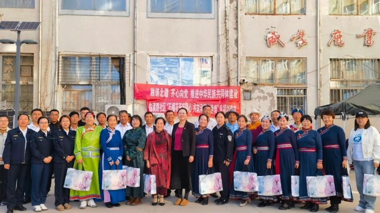 女人与公狍交酡女免费