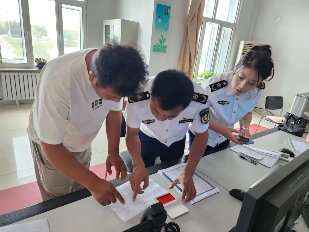 女人与公狍交酡女免费