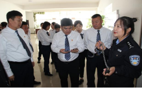 女人与公狍交酡女免费