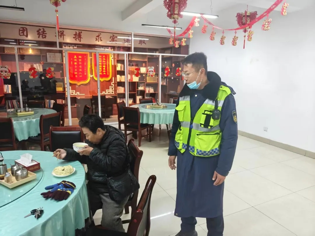 女人与公狍交酡女免费