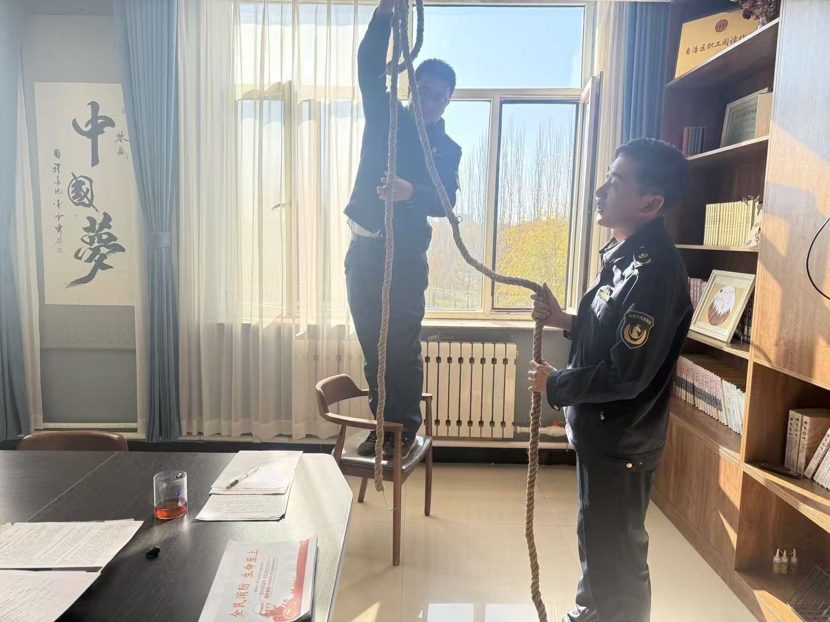 女人与公狍交酡女免费