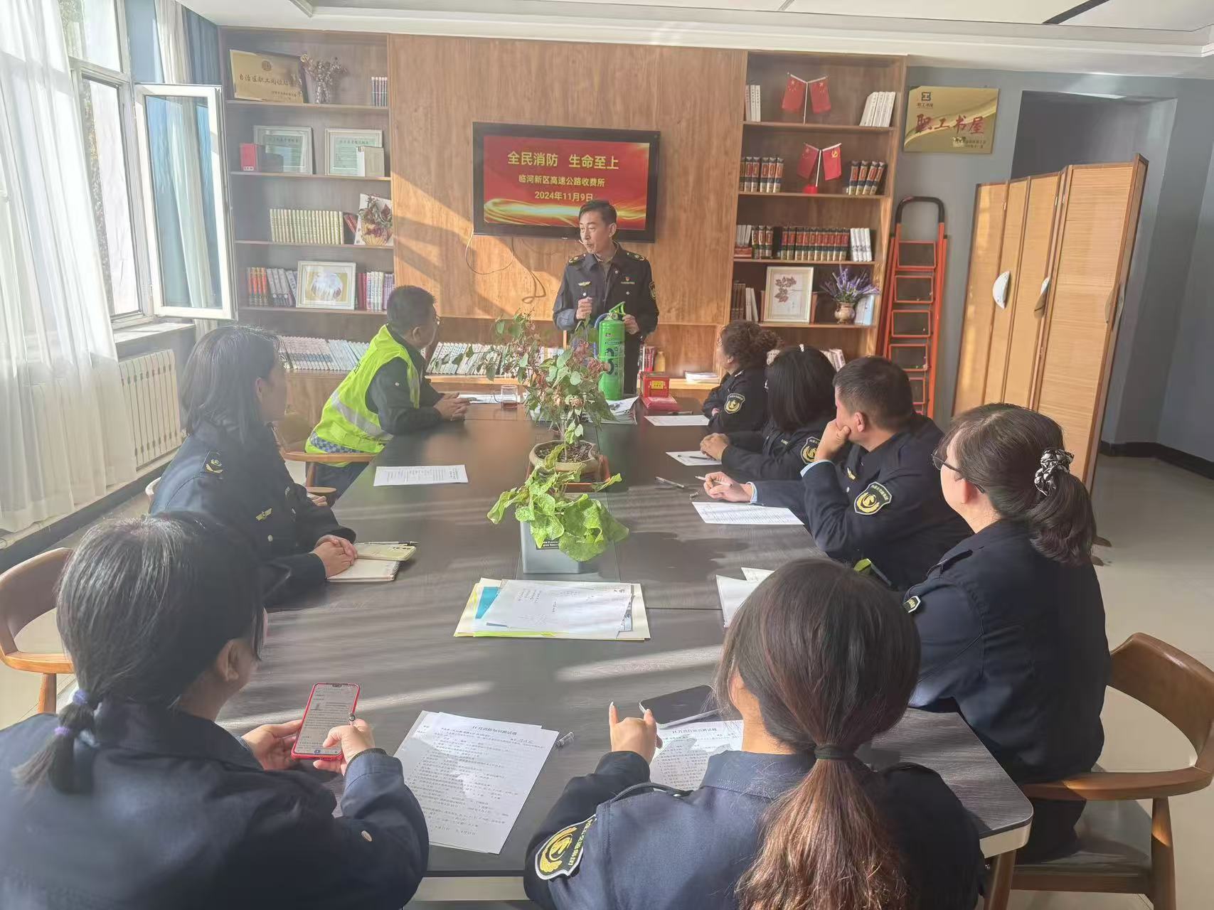 女人与公狍交酡女免费