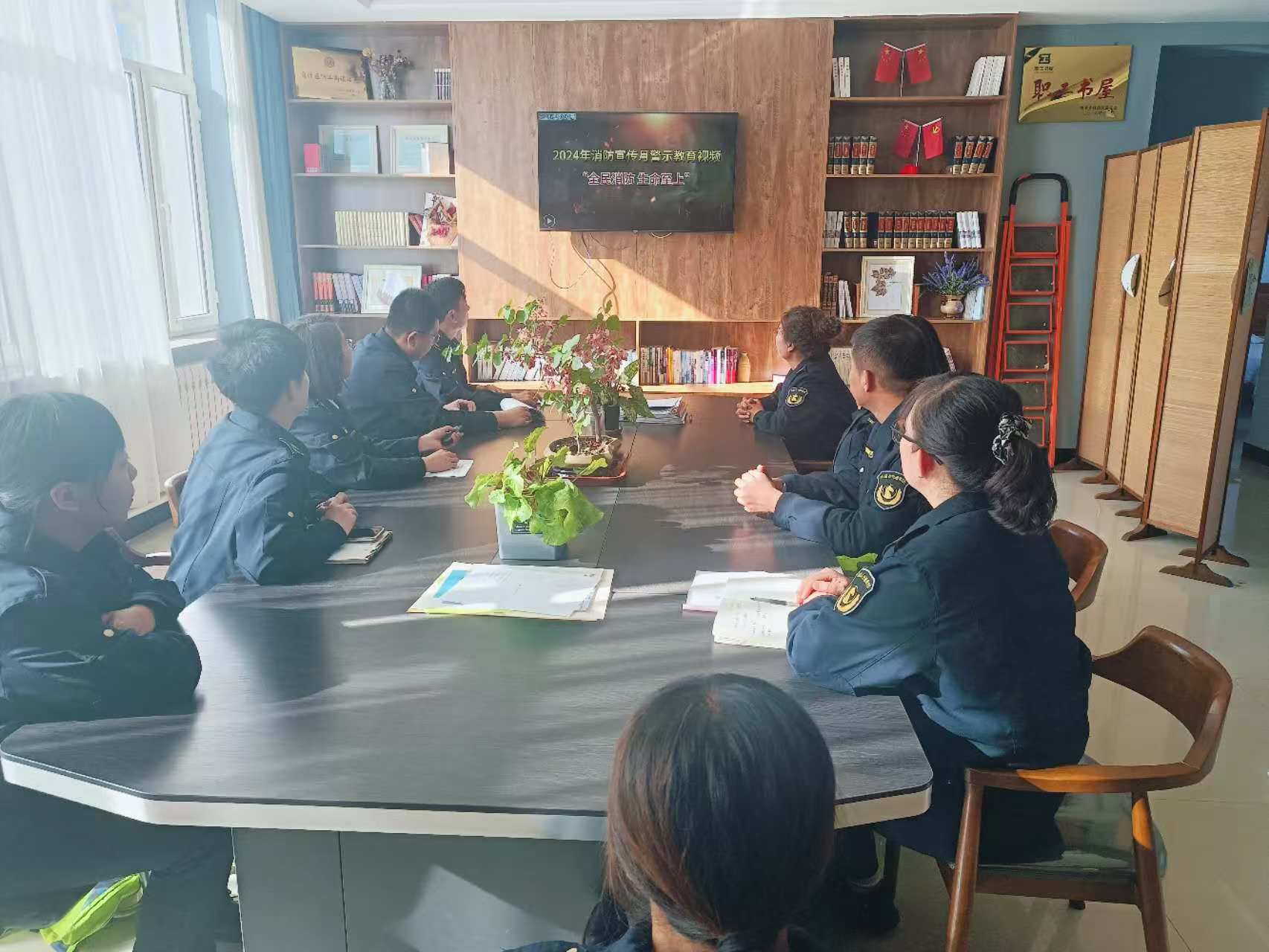 女人与公狍交酡女免费