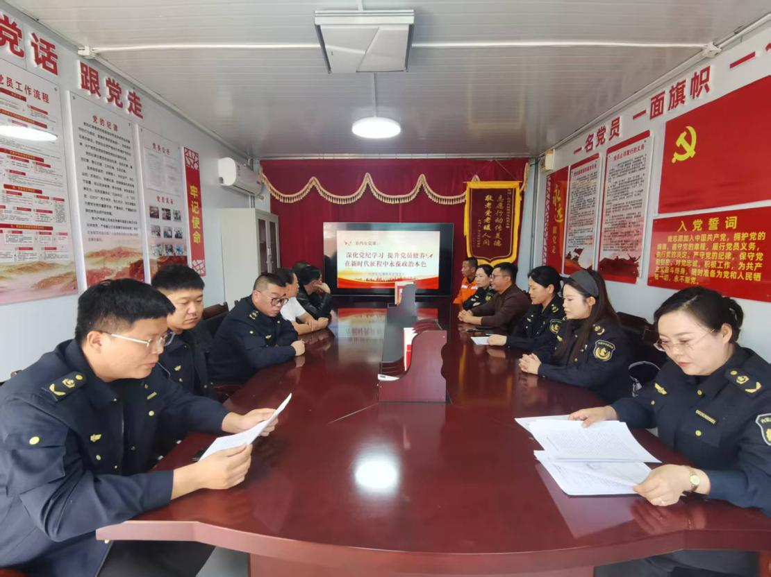 女人与公狍交酡女免费