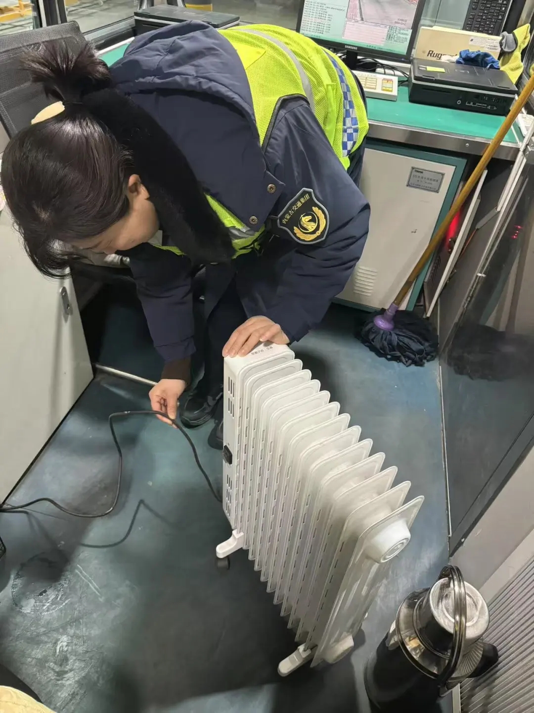 女人与公狍交酡女免费