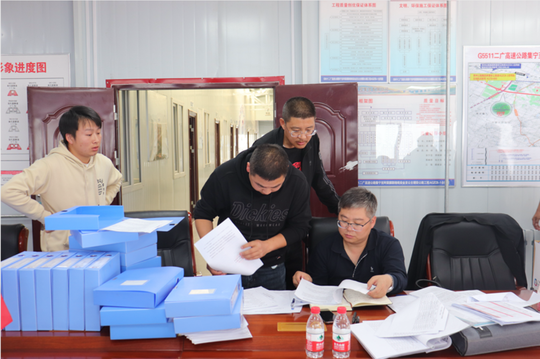 女人与公狍交酡女免费