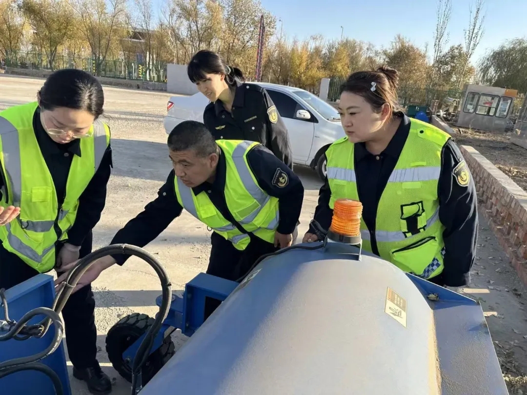 女人与公狍交酡女免费