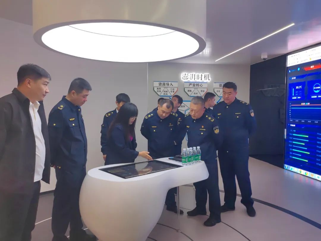 女人与公狍交酡女免费