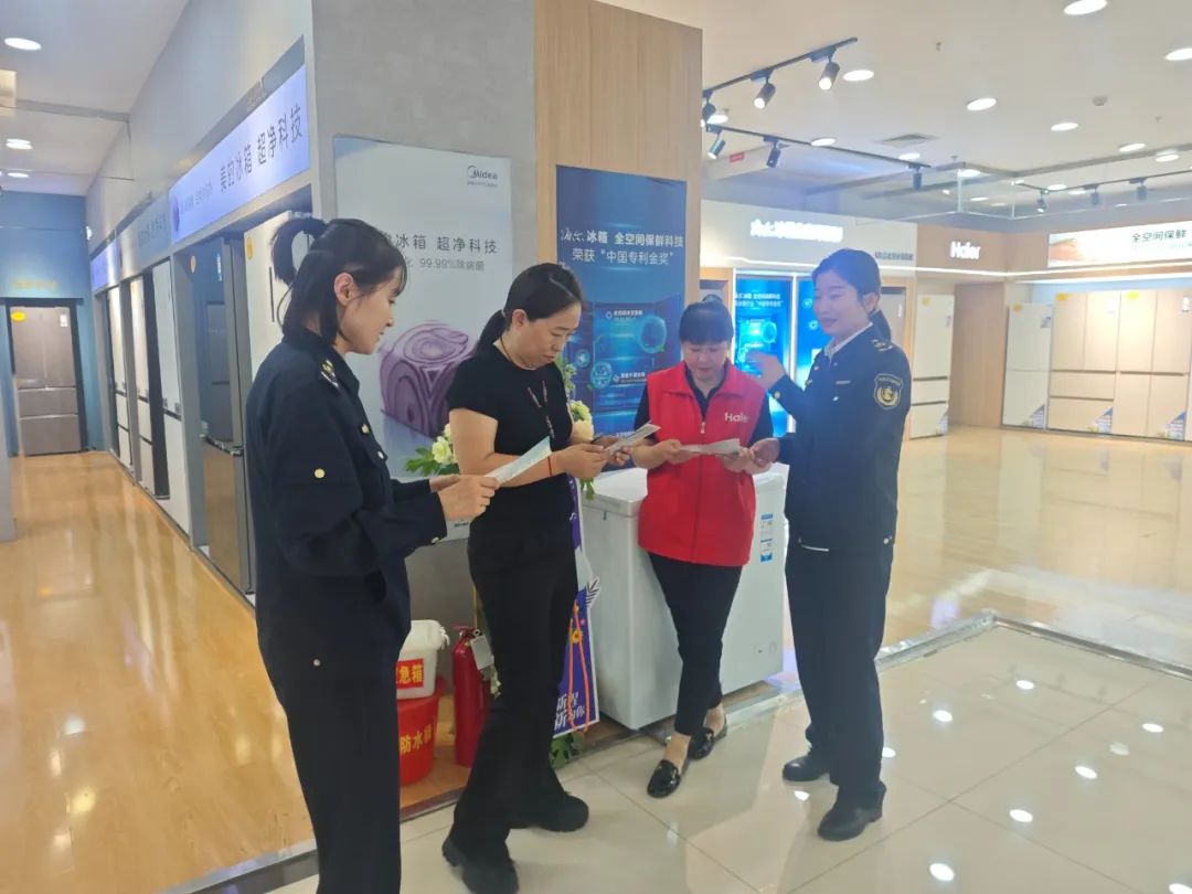 女人与公狍交酡女免费