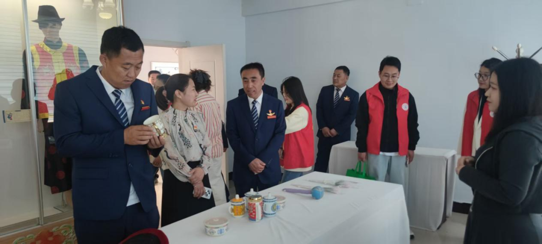 女人与公狍交酡女免费