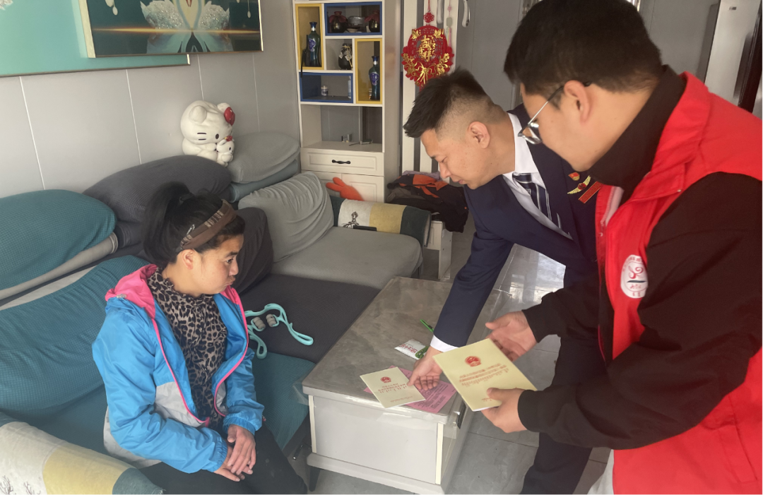 女人与公狍交酡女免费