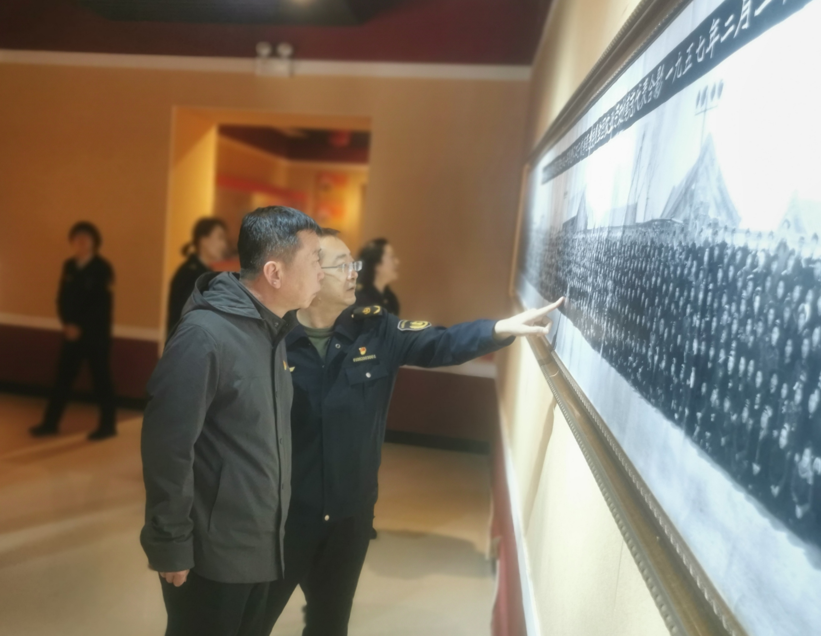 女人与公狍交酡女免费