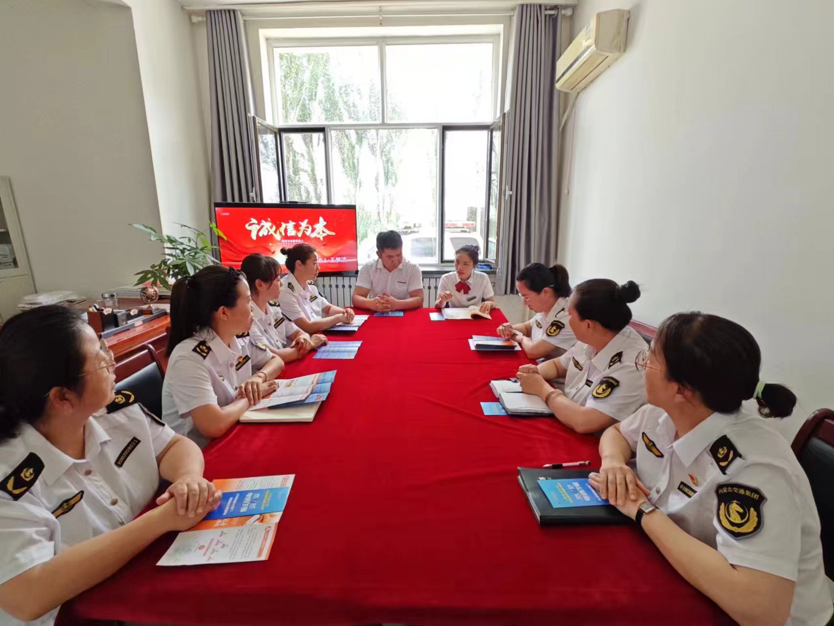 女人与公狍交酡女免费