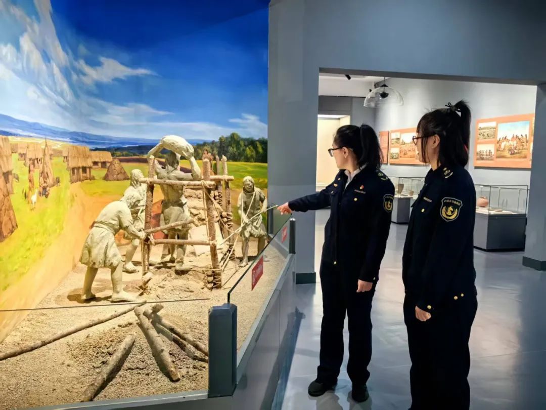 女人与公狍交酡女免费